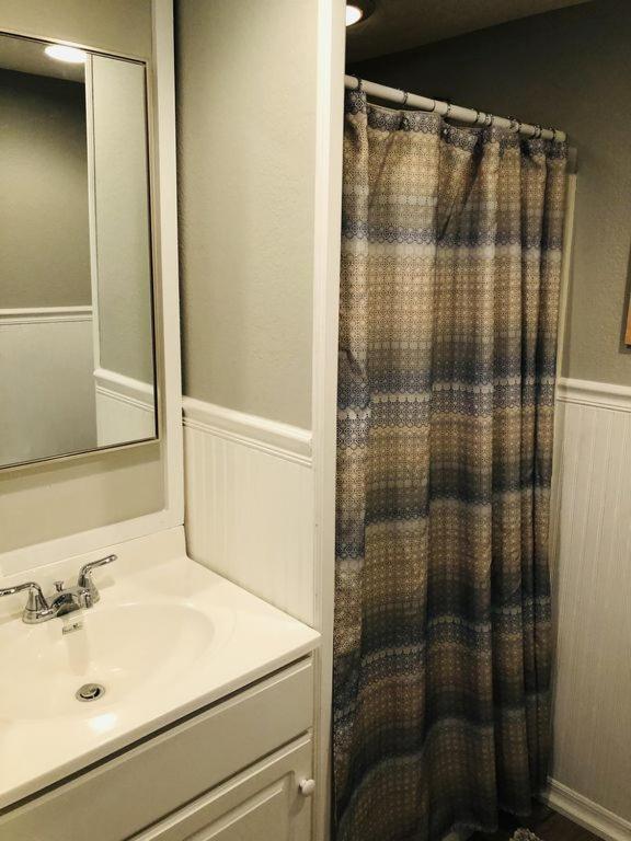Amazing Beach Getaway Pool Condo By The Beach Bradenton Beach Eksteriør billede